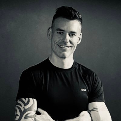 Body transformations coach | Helping ppl build the best version of themselves! 💪Stronger👊🧘♀️Confident 😃Happier ❤️