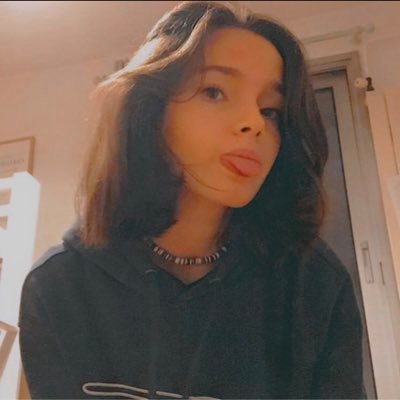 clem_mzyr's profile picture. Je veux juste les potins