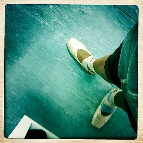 shesatthebarre's profile picture. God.Family.Ballet.Photography.Love.
I love life, being a mom to my son & ballet teacher & mentor to the students of Le Studio Dance! http://t.co/S2JOYidaBi
