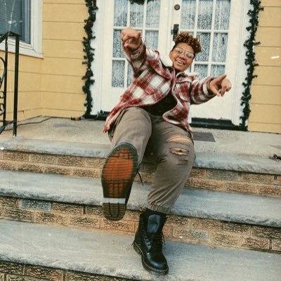 Iamvaeee's profile picture. • I’m a limited edition, there’s only one me.