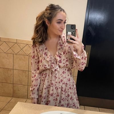 ChipsNCaseO's profile picture. I actually prefer chips and salsa. Belmont Law.