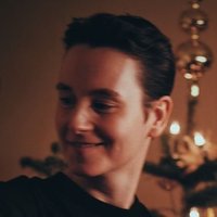 Sarah L (@sl_d3sign) 's Twitter Profile Photo