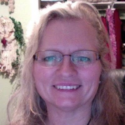 alcock_sonja's profile picture. Grandmother of 6, Mother of 2, Wife of 1. Beloved Daughter of the King of Kings. Artist. Card Maker. Domestic Goddess.