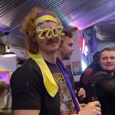 RowsCrayons's profile picture. Patron saint of Planters trail mix and hitting toe shots with my 9 iron