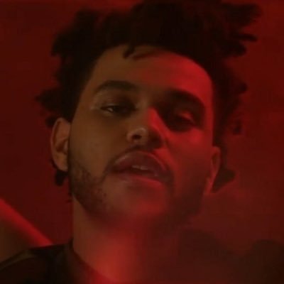 “this nigga is so hood, he thinks my name is the weekender..” I swear Abel tweeted that. he must’ve deleted it or sum .