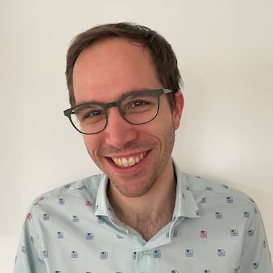 (Full-Stack ?) Developer with an eager to learn new things | Coffee addict | Runner | Partner in crime of @brittaver