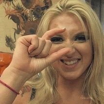 CornoPipizinho's profile picture. Beta com pipizinho de 8,5cm e que usa uma capa peniana de 23 cm pra satisfazer a esposa.