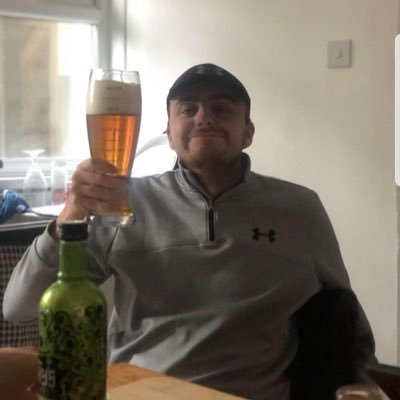 Carwyn666's profile picture. 