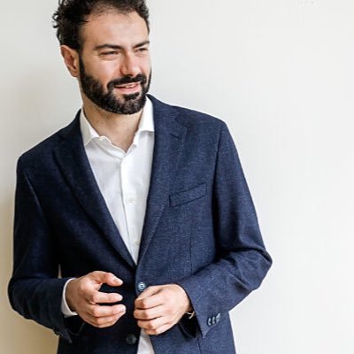 Professor of Law & Canada Research Chair in Innovation, Law and Society @OsgoodeNews Artificial Intelligence & Labor “Your Boss is an Algorithm” @hartpublishing