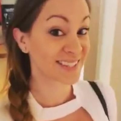 Hello there am Clara, honest,loving,caring and understanding to everyone
