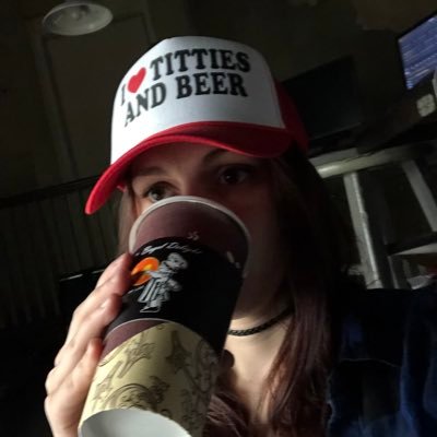 stage manager • amateur shitty playlist maker • mage hater • she/her • ♎️