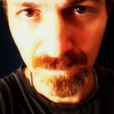 IsaiasCandido6's profile picture. Artista plástico, escritor fantasma, apaixonado por trilhas sonoras, e andarilho noturno.