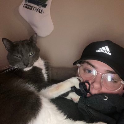 kateleverton_'s profile picture. 🏳️‍🌈 actor most of the time, idiot all of the time                  she/her