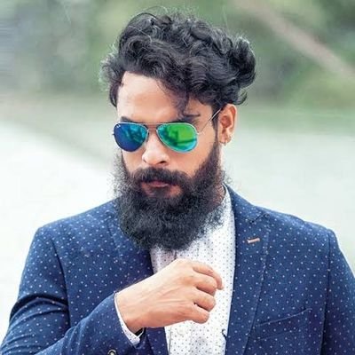 Kukku_4's profile picture. You dare to look at my fat uruli

#GoanDiaries