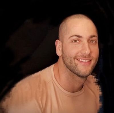 🇮🇹 Italian Blood
💡 Technology Entrepeneour
🐗 Javardo's CEO
🏋🏻 Fitness Addict
💻 3D Rigger | Maya & 3dsmax
👨🏻💻 Python Coder