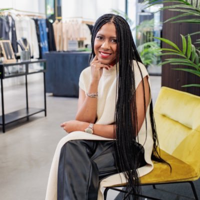 TeeCapel's profile picture. Fashion + Lifestyle Curator