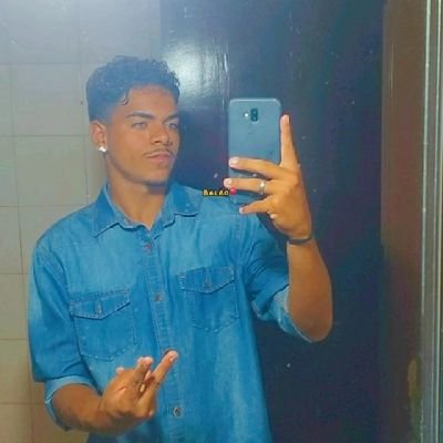 RyanSantoss9's profile picture. 😋