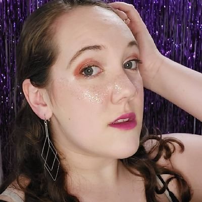 DivahliciousTay's profile picture. She/Her
Taylor C from the R-E-Z