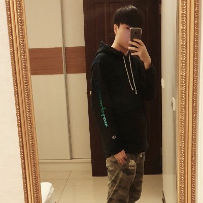 MWvb9Cg08UjwOGS's profile picture. 24y,180cm,70kg