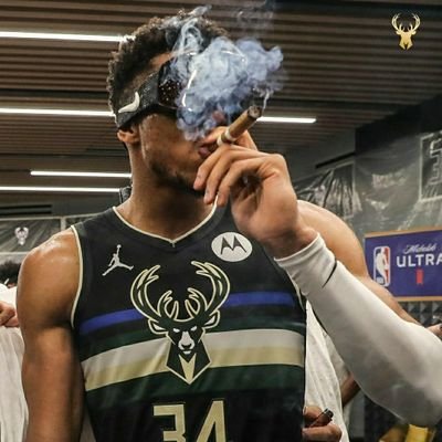 JordanM48591985's profile picture. 20 | Giannis 🐐🇬🇷 | “You always fight with your brothers.” | Milwaukee Bucks | Common w | #Bucksin6 | #BobbyBuckets | #FearTheDear