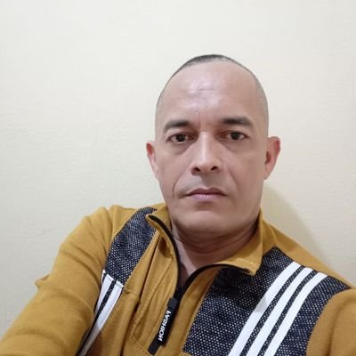 wasu71's profile picture. A veces me encierro tras puertas abiertas...