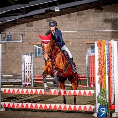 y_stubbings's profile picture. 