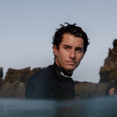 World Tour Surfer #44 🇵🇪 Olympian #Tokyo2020 Pan American Games Lima 2019 🥇