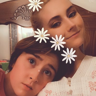 chel_justice's profile picture. Sailor Moon fanatic, music enthusiast, equal rights advocate, amateur ghost hunter, witch.