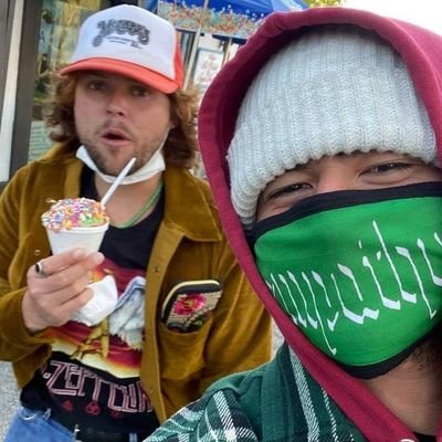 caleclairs's profile picture. a copycat killer with a chemical cut