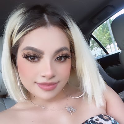 MolinaYenifer32's profile picture. just vibes✨