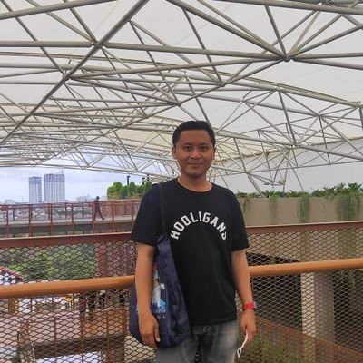 Belongs to Jesus Christ. Indonesian Planner. Kopites. Tokufans. Civil servant in disguise. Comic Addict. Stargazer. Perseverance.