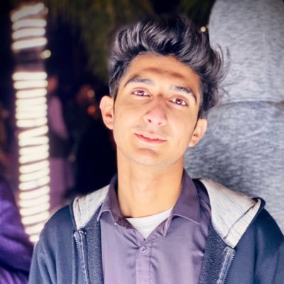 Muneebur4Rahman's profile picture. میری بے لوث محبت نے ڈبویا ہے مجھے اتنا مخلص ہوں کہ ہر دل سے اتر جاتا ہوں