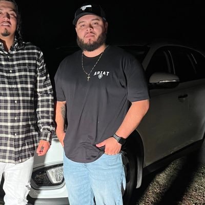 RbYrb1992's profile picture. 👻rbaez10