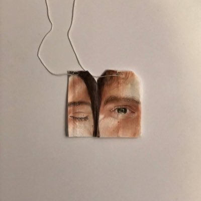 ماتخفشْ ، عَندك ربّ .