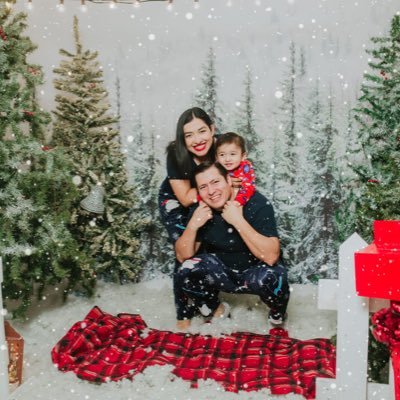 elige ser feliz 💜 mamá 👶🏻 esposa 👩🏻❤️💋👨🏻 abogada ⚖️