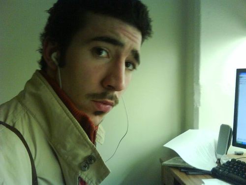 codesmith333's profile picture. Hello, I'm Ian, I like Tae Kwon Do, Acting, Fashion, Literature, and DancE! I love women, but i think i might be self centered, so I'm probably doing it wrong.