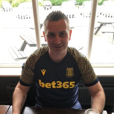 RobGarnham1's profile picture. 