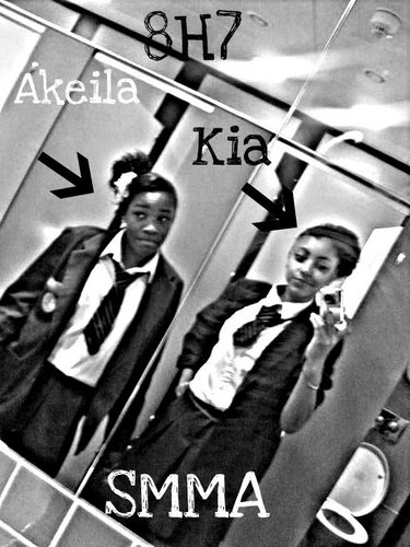 AyYoKiki's profile picture. 