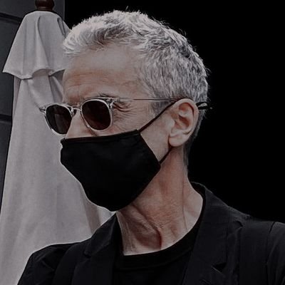 — comfort for peter capaldi stans ⋆ ࣪.* ࣪.⋆