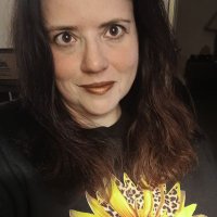 Jamie (@sunthruthorns) 's Twitter Profile