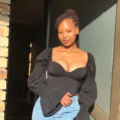 •05July
•🇿🇦📌
•Above all, be true to yourself, and if you cannot put your heart in it, take yourself out of it.