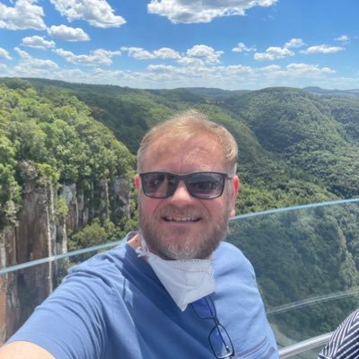 andersonheck's profile picture. Contador, torcedor do internacional, casado com a Elisa, pai do Matheus e da Manuela.