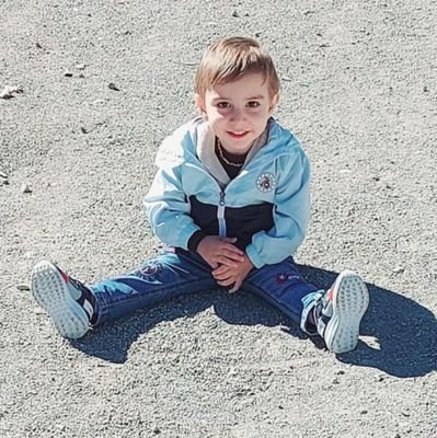 memet_kucur25's profile picture. 🅖🅐🅛🅐🅣🅐🅢🅐🅡🅐🅨 💛❤