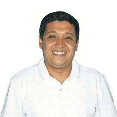 CEO en Z Medios
Marketing Digital 📲💻💰
Sígueme en Facebook e Instagram