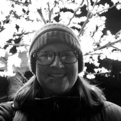 SimoneMorton2's profile picture. 