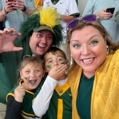 One married, happy, Baylor alum that loves her Baylor sweetheart, two Bearcub babies, and four fur babies. Loving our green and gold life in the 'Ville.
