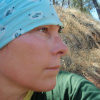 Julie Scribbler (@juliescribbler) Twitter profile photo