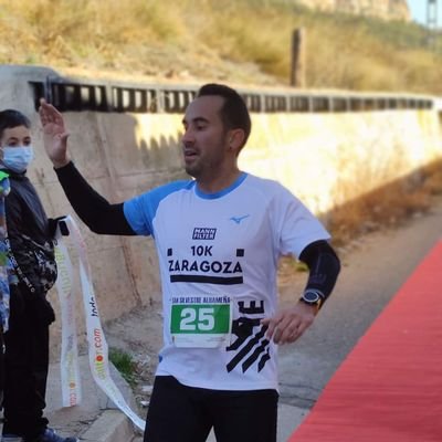 Runner: 21k-1h29min 10k-42min
Zaragocista
Presidente y jardinero de la U.D.ALHAMA C.F.
Técnico de seguridad electrica.