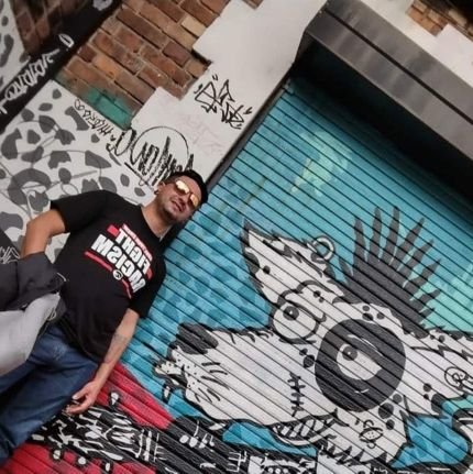 luis_achury89's profile picture. 🇳🇬 Club Atlético Nacional 🇳🇬
🔥A.C.A.B🔥
👊🏻💪🏻Anti-fascista Anti-racista Anti-nazi 👊🏻💪🏻