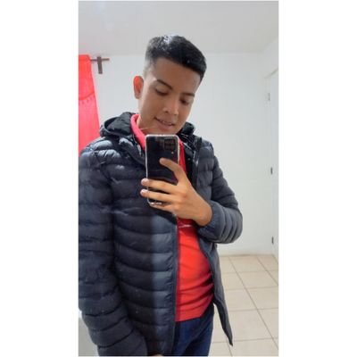 siempre viendo el mejor lado de la vida! 💛
Comunicaciones fc.🤍👻